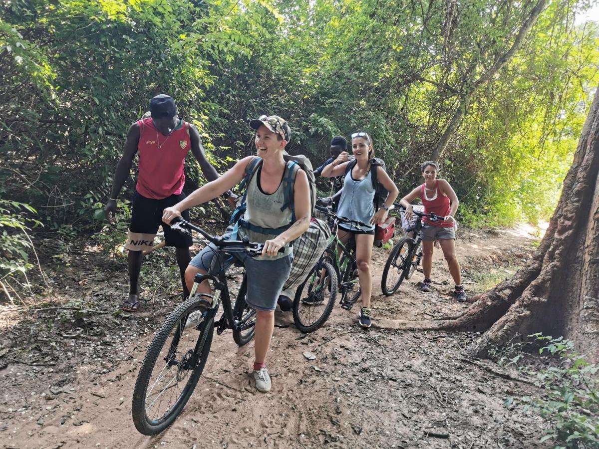 Bubaque Mango Lodge מראה חיצוני תמונה